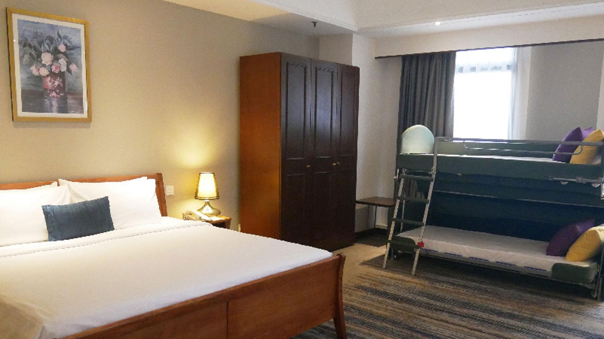 Hotel Berjaya Times Square Hotel, 5*