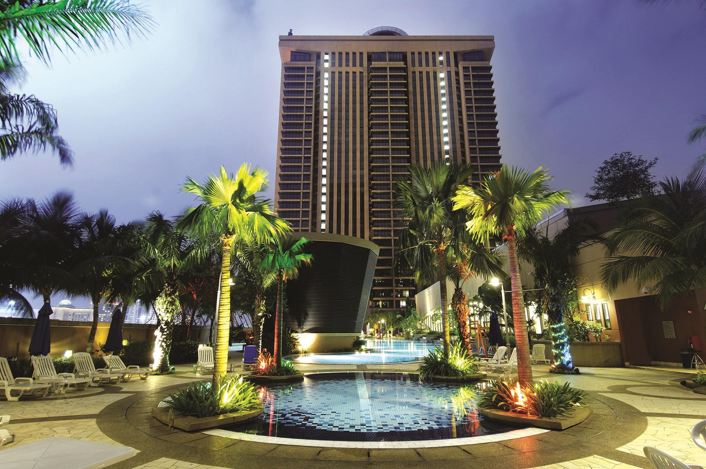 Berjaya Times Square Hotel, Hotel 5*