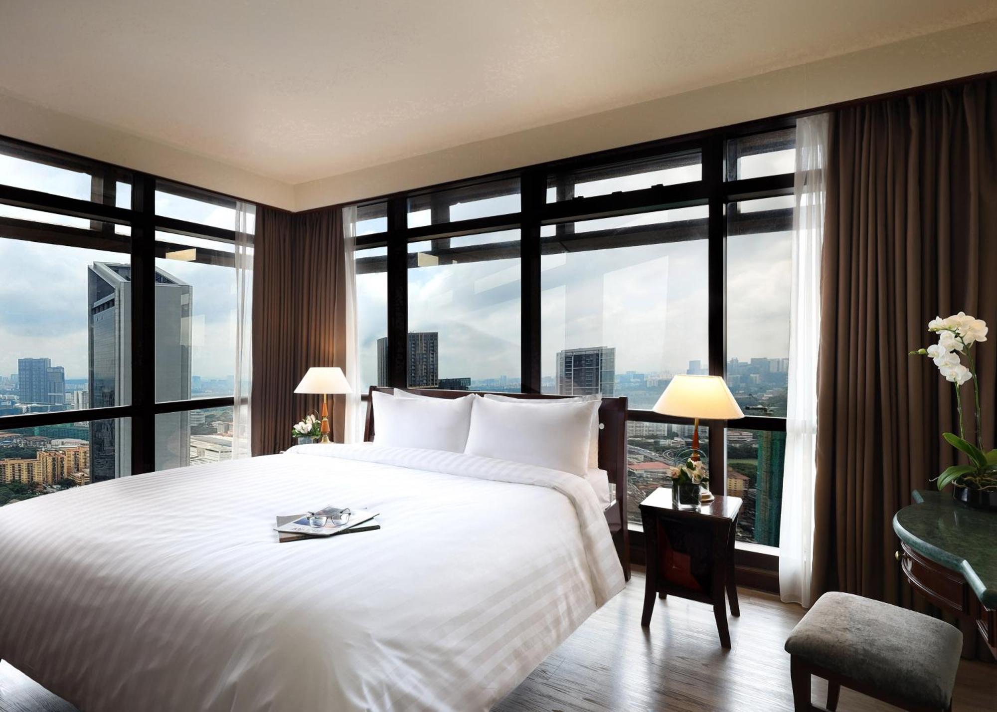 Berjaya Times Square Hotel, Hotel 5*