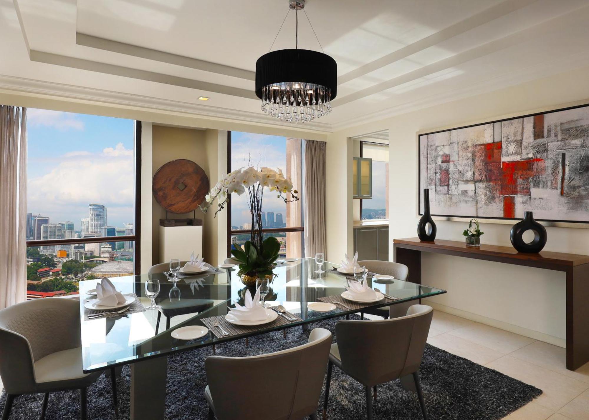 Hotel Berjaya Times Square Hotel, 5*